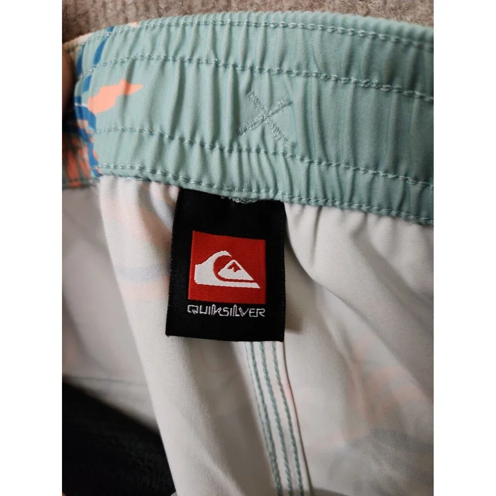 Quiksilver boardshorts mens